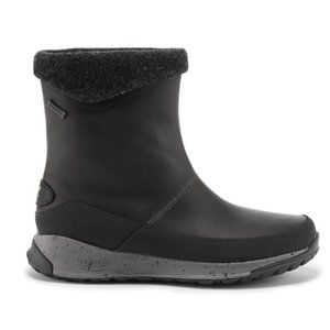 Chaco Borealis Waterproof Outdoor Ankle Boots Pu Patent Pending Black Women US8